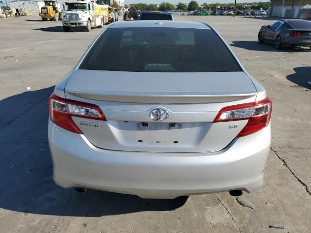 2014 Toyota Camry SE