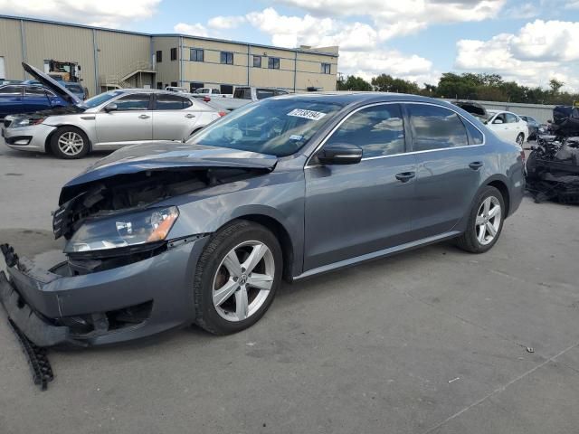 2013 Volkswagen Passat SE