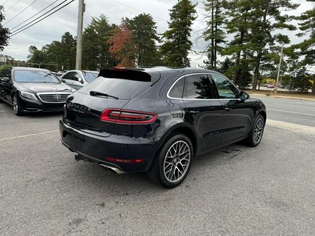 2015 Porsche Macan Turbo