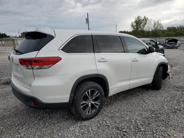 2017 Toyota Highlander LE