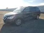 2012 Volkswagen Routan SE