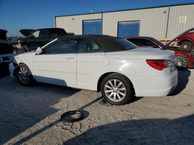 2013 Chrysler 200 Touring