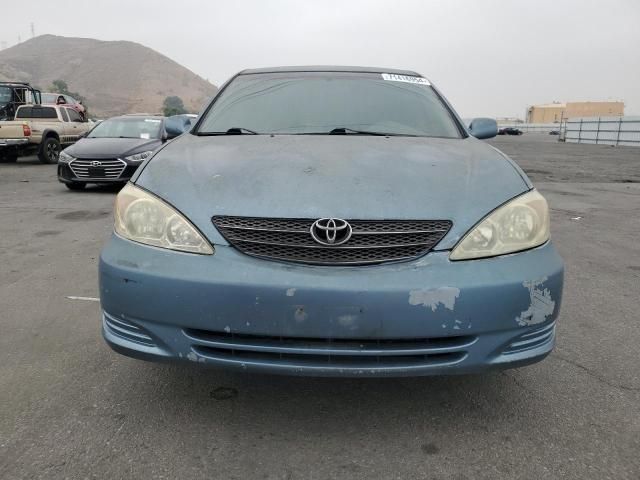 2004 Toyota Camry LE