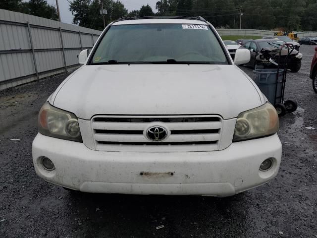 2004 Toyota Highlander