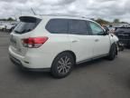 2016 Nissan Pathfinder S