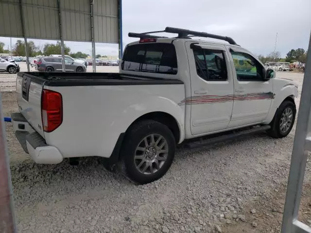 2005 Nissan Frontier Crew Cab LE