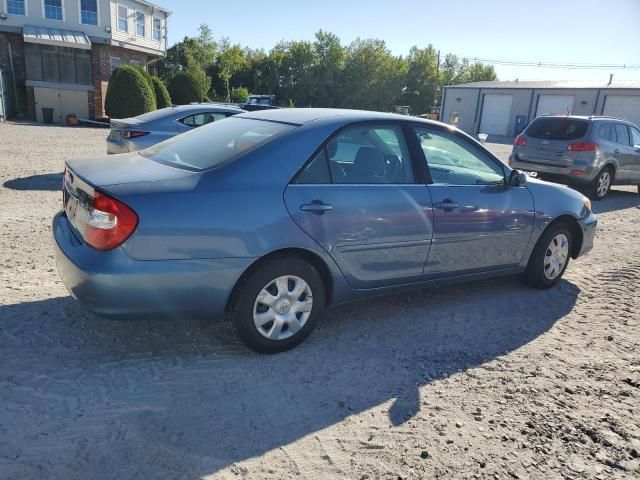 2004 Toyota Camry LE