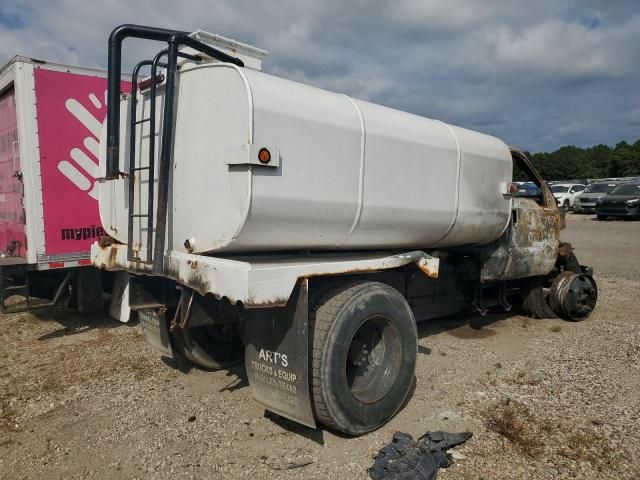 2005 Ford F750 Super Duty