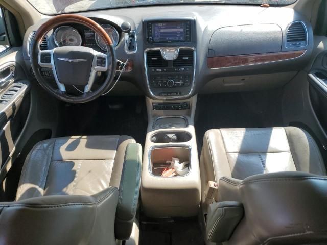 2012 Chrysler Town & Country Limited