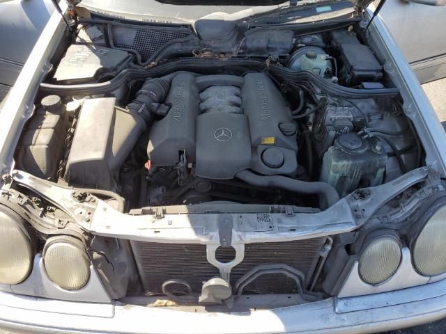 1999 Mercedes-Benz E 320