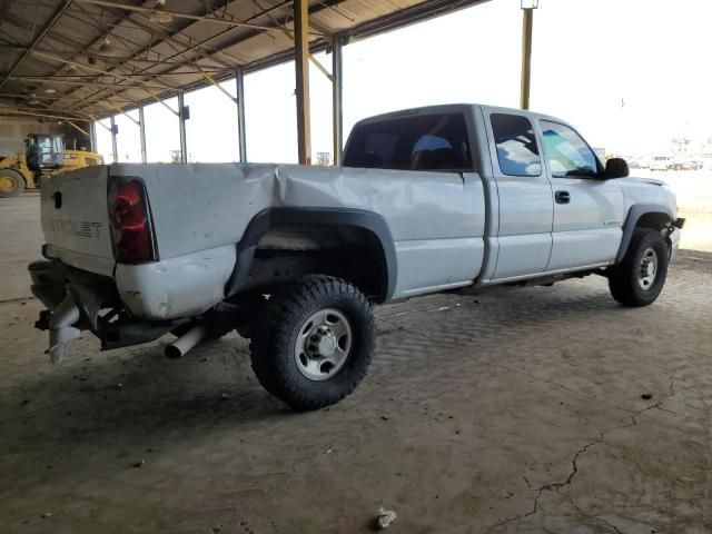 2004 Chevrolet Silverado C2500 Heavy Duty