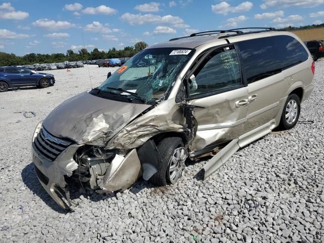 2007 Chrysler Town & Country Touring