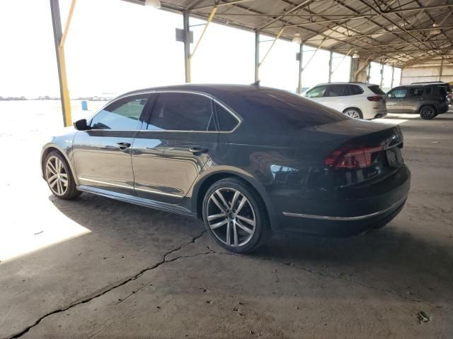 2017 Volkswagen Passat R-Line