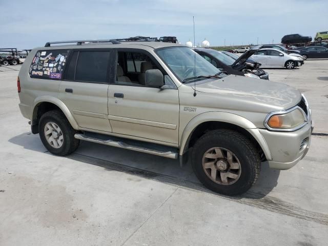 2002 Mitsubishi Montero Sport XLS