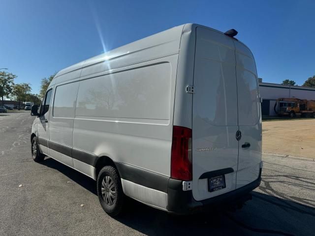 2021 Mercedes-Benz Sprinter 2500