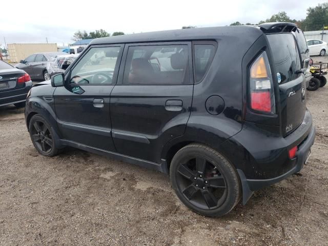 2010 KIA Soul +