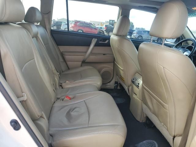 2013 Toyota Highlander Base