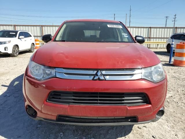 2015 Mitsubishi Outlander ES