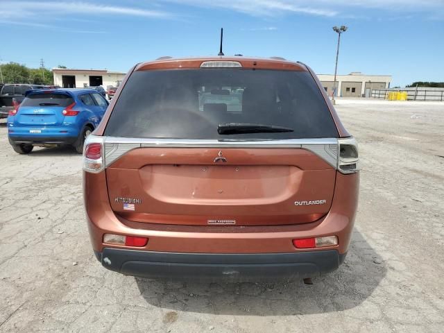 2014 Mitsubishi Outlander SE