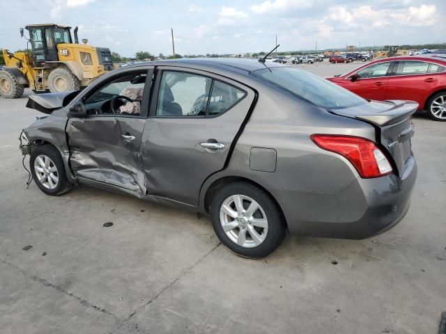 2013 Nissan Versa S