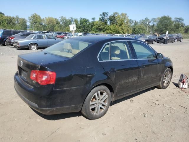 2005 Volkswagen New Jetta 2.5L Option Package 1