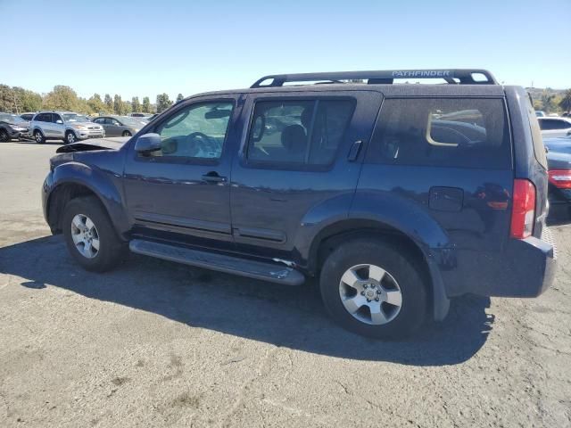 2007 Nissan Pathfinder LE