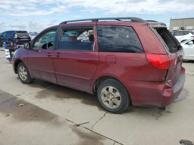 2006 Toyota Sienna CE