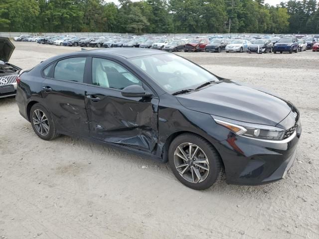 2023 KIA Forte LX