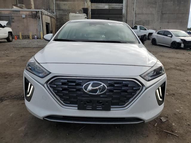 2020 Hyundai Ioniq SE