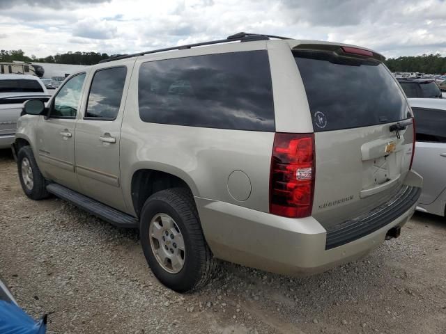 2014 Chevrolet Suburban C1500 LT