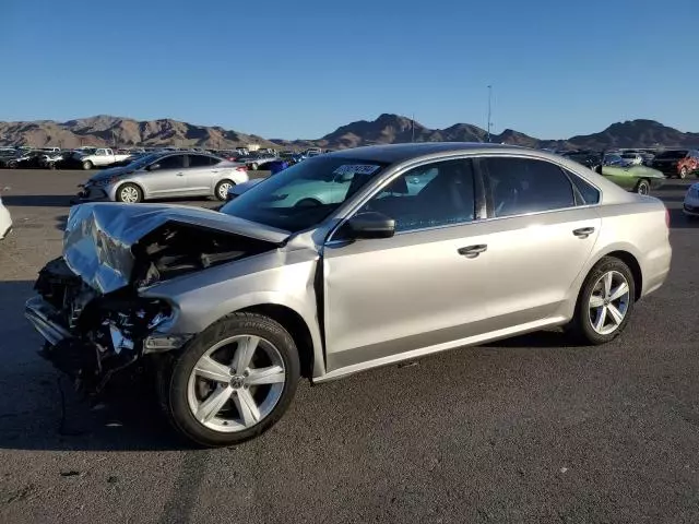 2013 Volkswagen Passat SE