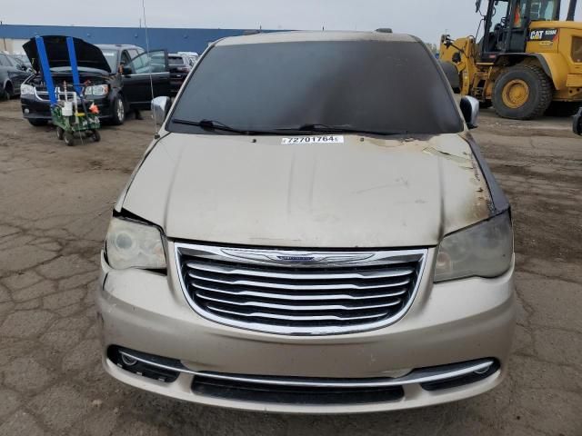 2012 Chrysler Town & Country Limited