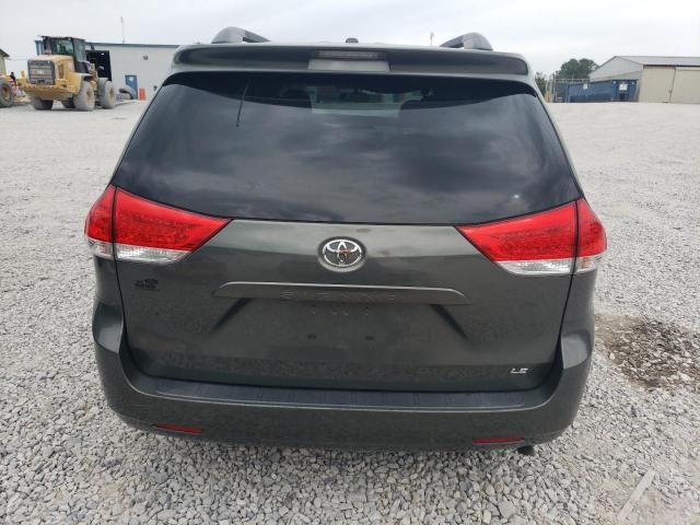 2012 Toyota Sienna LE