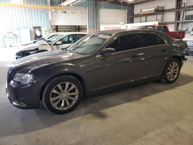 2019 Chrysler 300 Limited