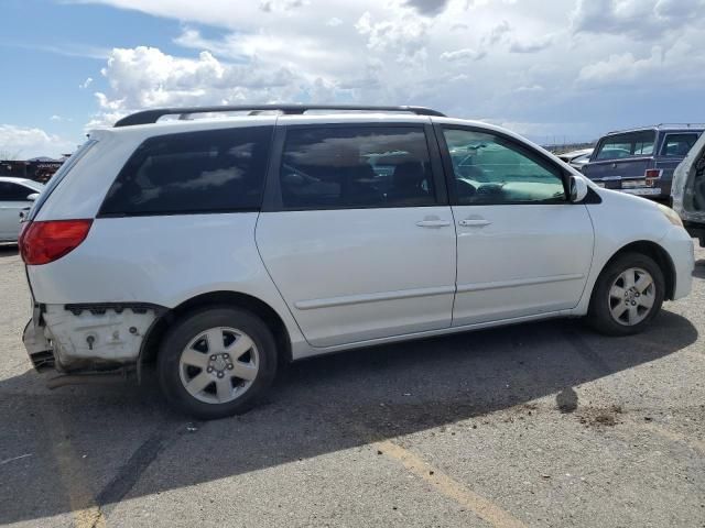 2008 Toyota Sienna XLE