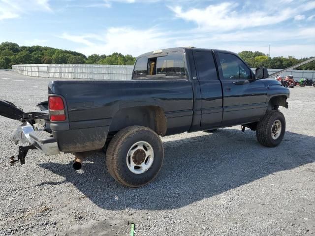 2000 Dodge RAM 2500