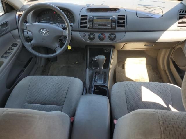 2004 Toyota Camry LE