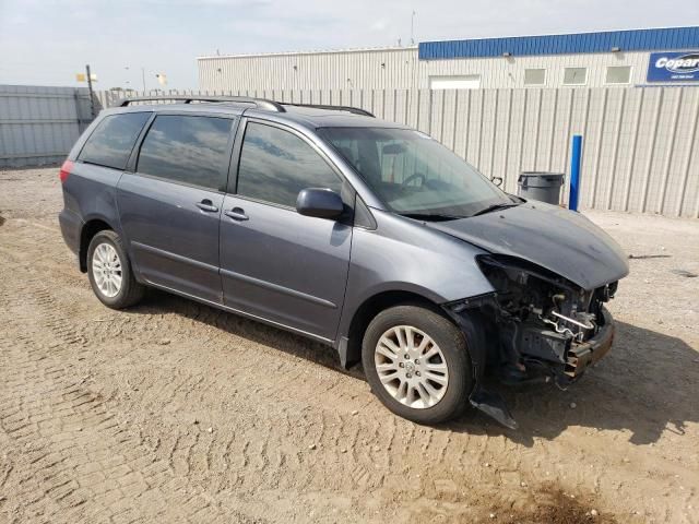 2008 Toyota Sienna XLE