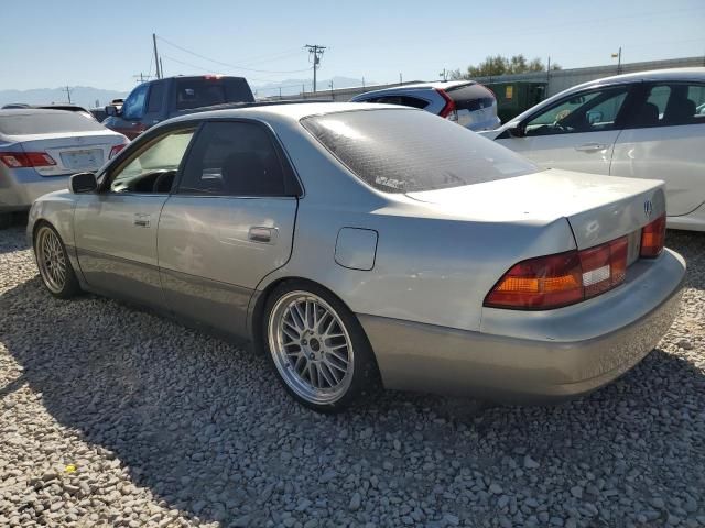 1999 Lexus ES 300