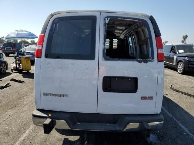 2022 GMC Savana G2500