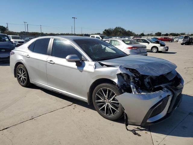 2024 Toyota Camry SE Night Shade