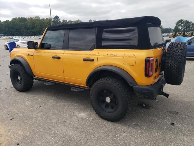 2021 Ford Bronco Base