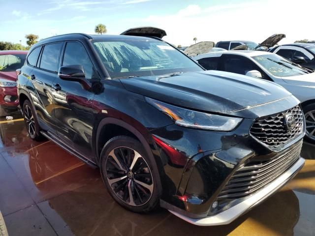 2021 Toyota Highlander XSE