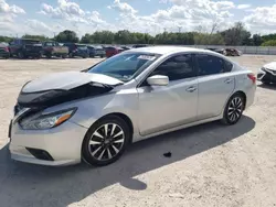 Carros salvage sin ofertas aún a la venta en subasta: 2017 Nissan Altima 2.5