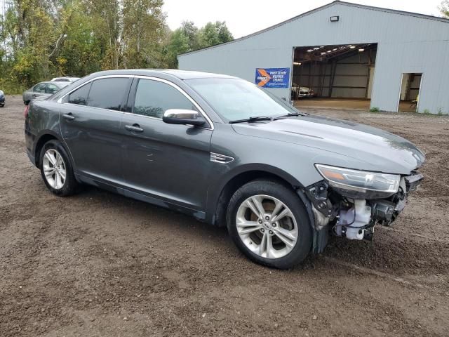 2018 Ford Taurus Limited