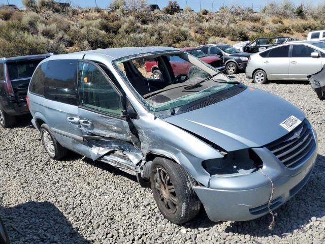 2006 Chrysler Town & Country