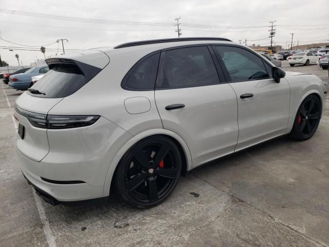 2023 Porsche Cayenne Turbo