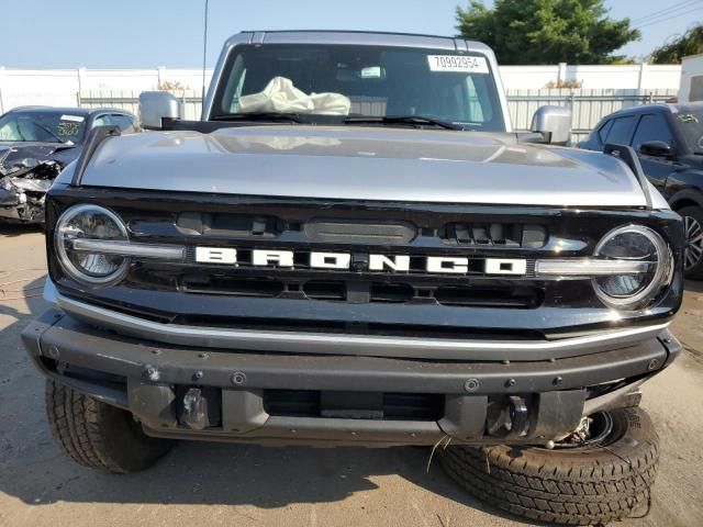 2023 Ford Bronco Base