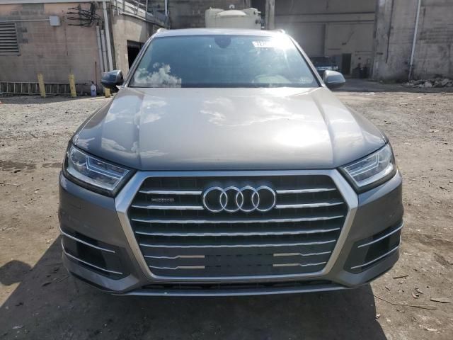 2018 Audi Q7 Premium Plus