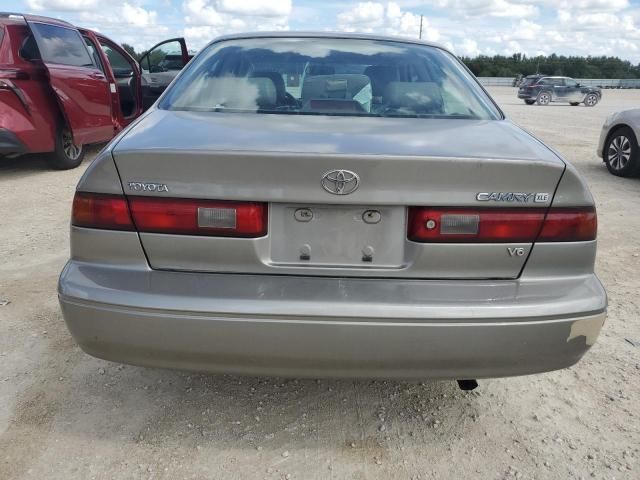 1999 Toyota Camry LE